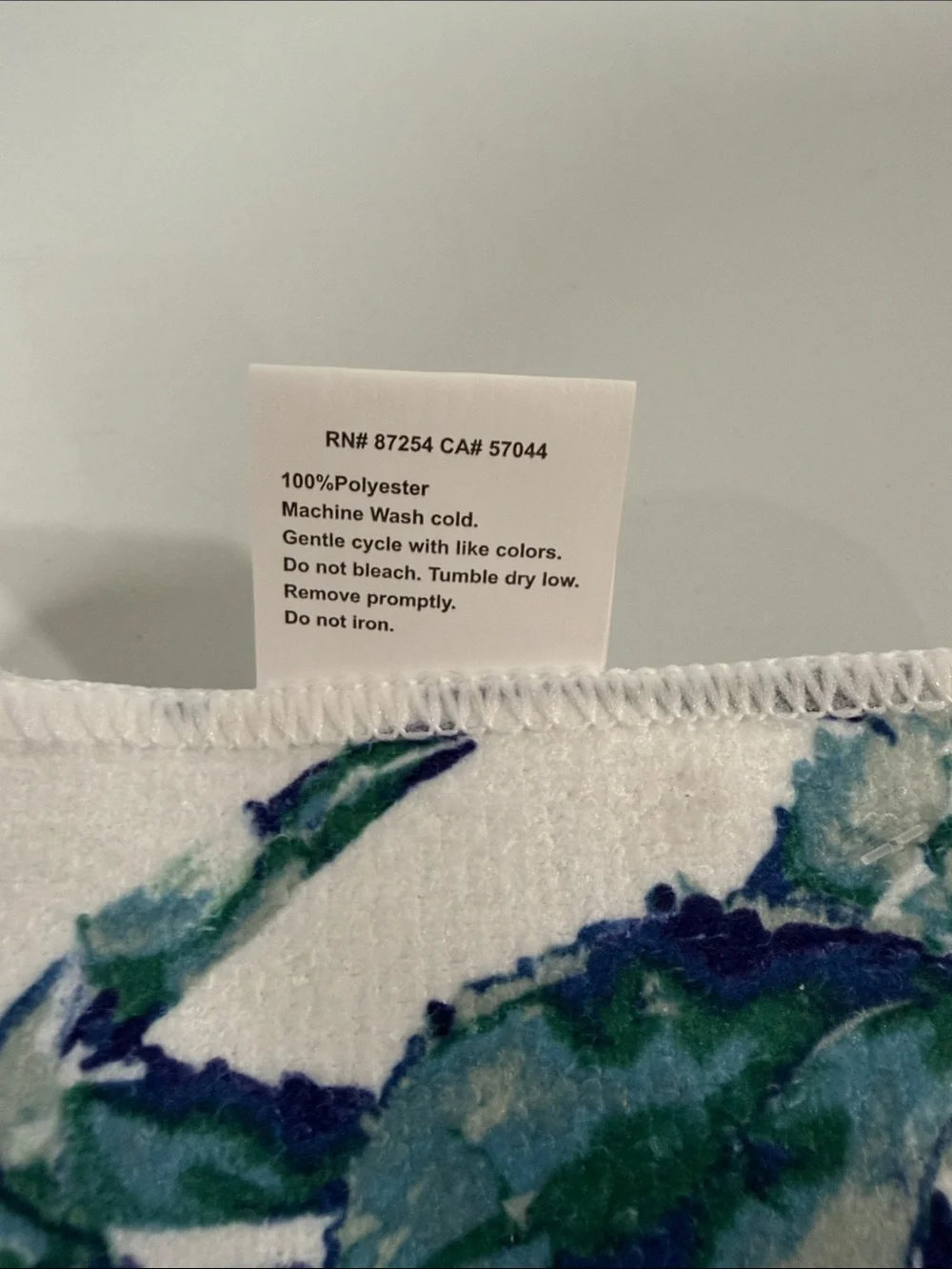 HC White Blue Green Coastal Crab Print Set of 2 Chair Pads & a Terrycloth Towel
